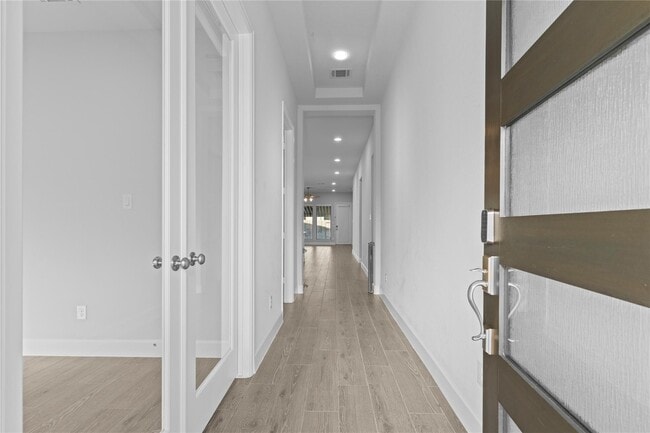 Building Photo - 17159 Sandstone St