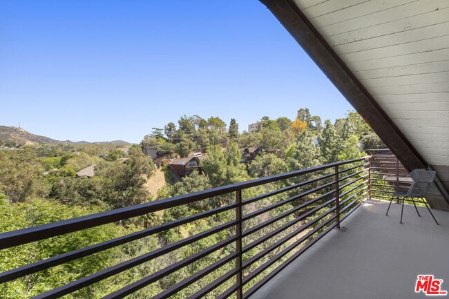 Building Photo - 7149 Woodrow Wilson Dr