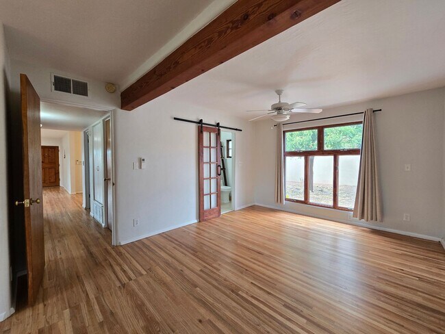 Building Photo - 133 Sereno Dr