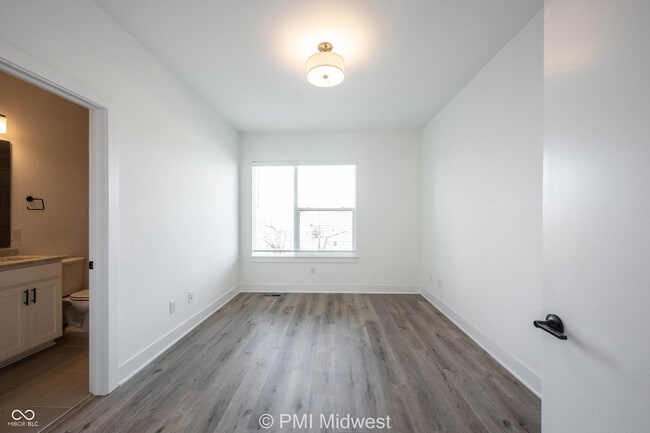 Building Photo - 1549 Tannery Way