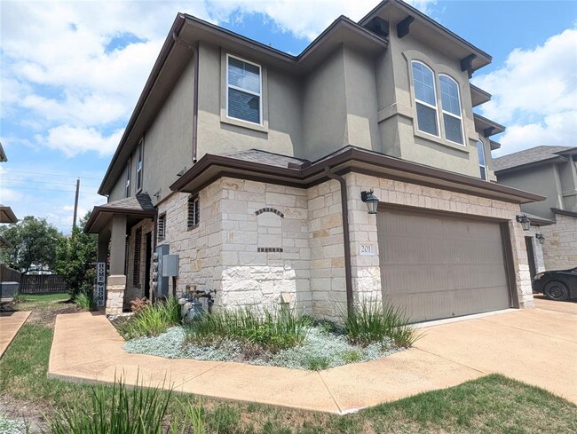 Primary Photo - 13400 Briarwick Dr
