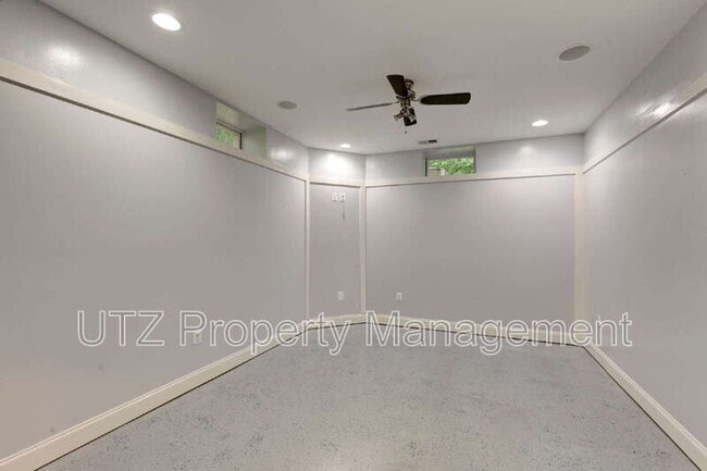 Building Photo - 3230 Sidetracked Dr