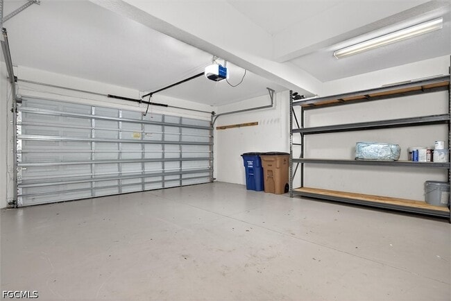 Building Photo - 3111 Meandering Way