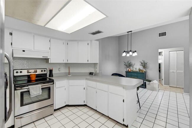 Building Photo - 9108 Tournament Dr