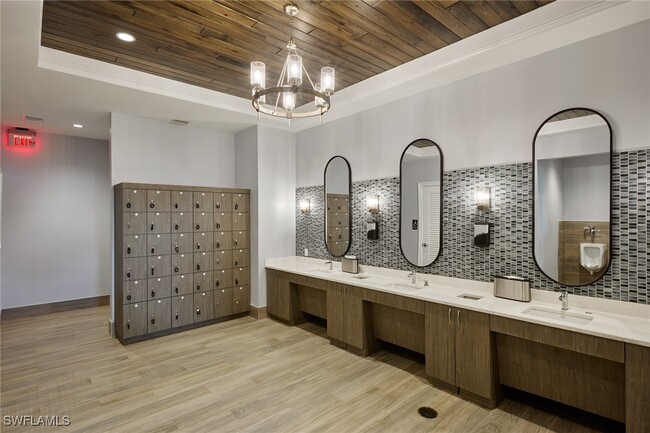 Building Photo - 5583 Double Eagle Cir