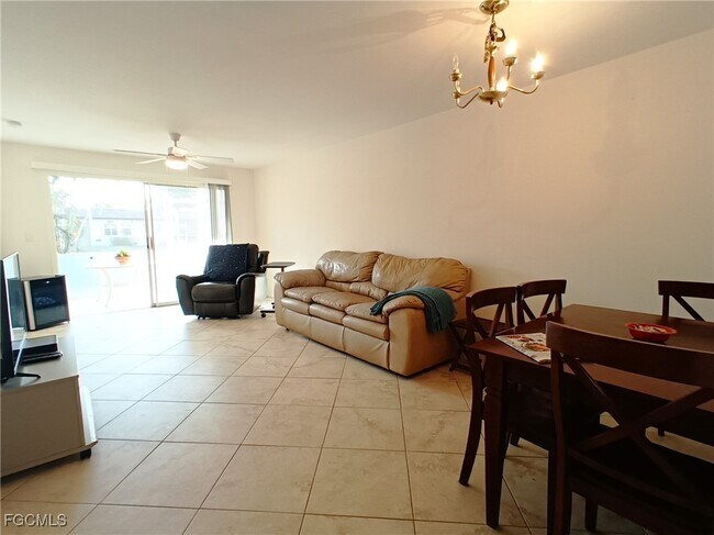 Building Photo - 6300 South Pointe Blvd