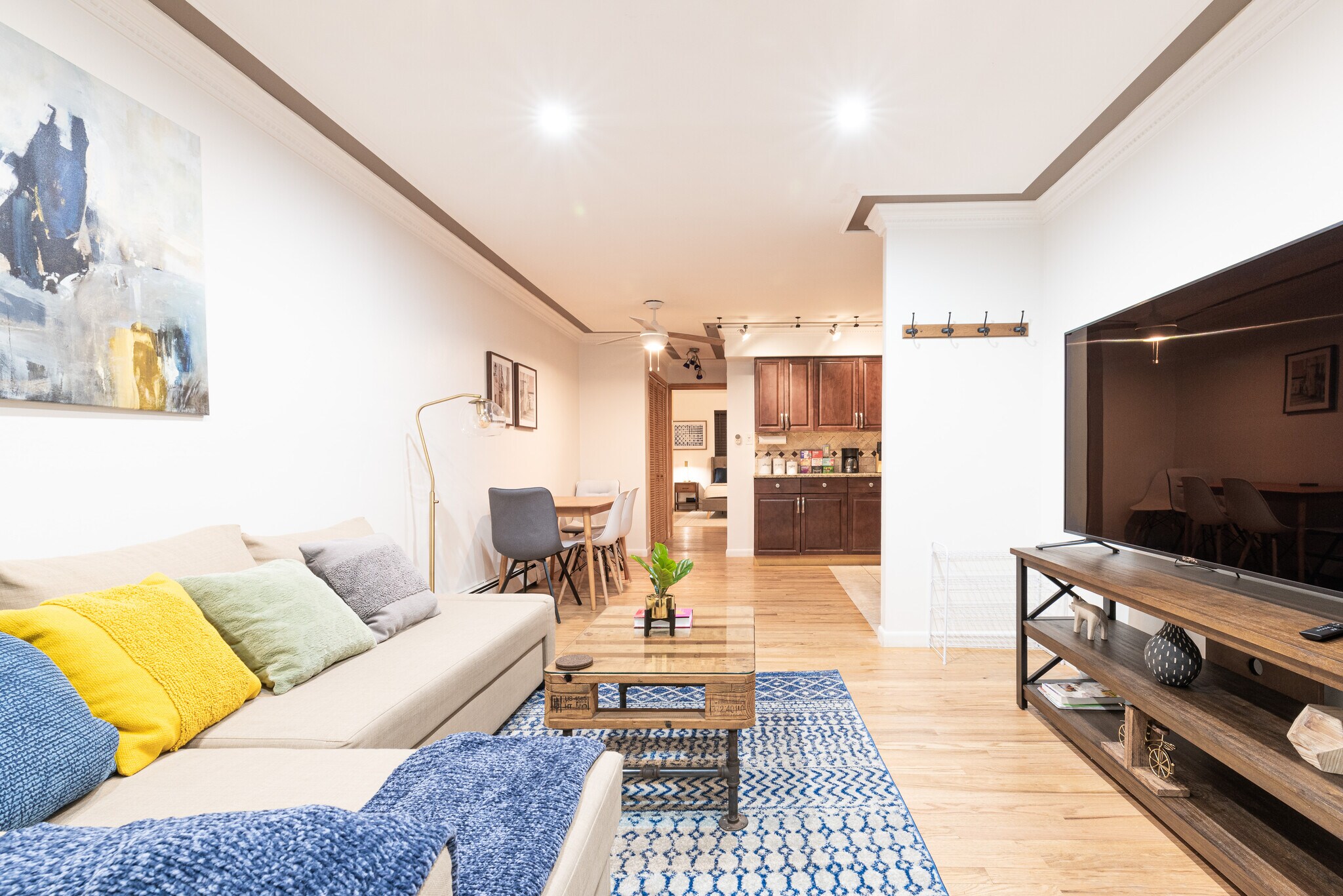 Building Photo - 74 69th St