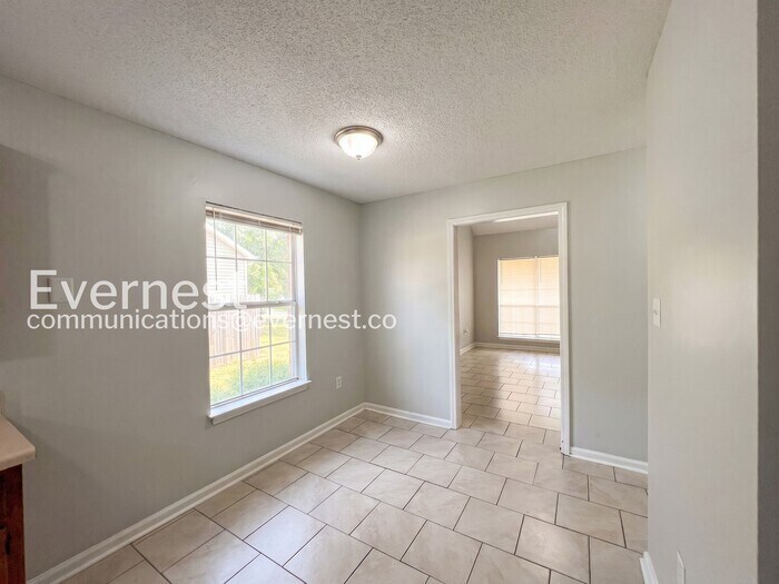 Building Photo - 9931 Adina Cove