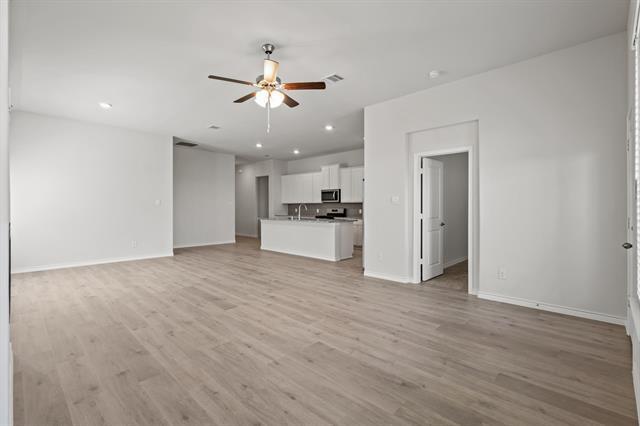 Building Photo - 2220 Foggy Wds Ln