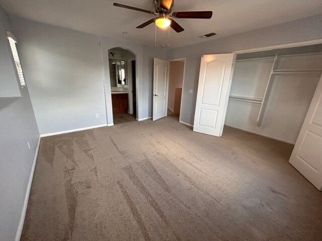 Building Photo - 2163 Dutchman Ct