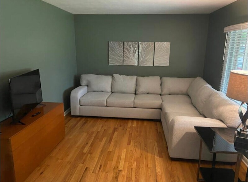 Main level living room - 1921 N 67th St