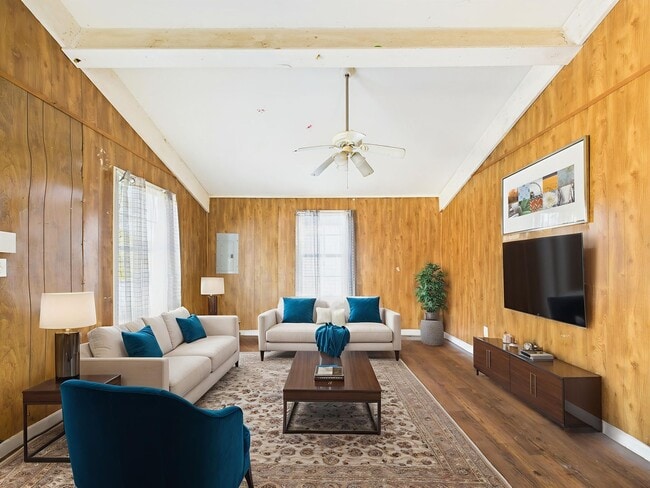 Building Photo - Three Bedroom Rental Home in Lafayette!