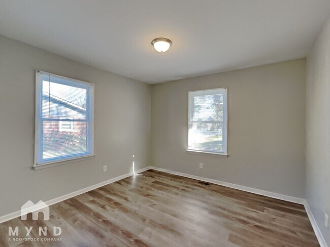 Building Photo - 5720 Raynor Rd