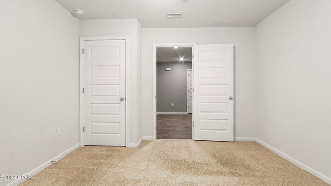 Building Photo - 4028 Silver Spur Rd