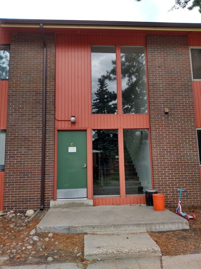 Building Photo - COZY 2 Bed 1 Bath Condo in North Boulder!