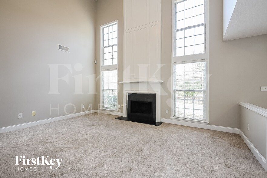 Building Photo - 1020 Dunedin Trail