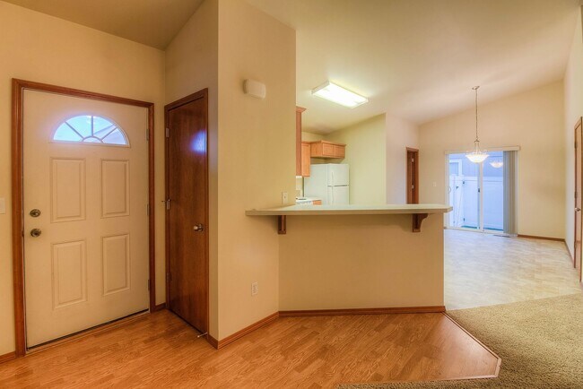 Building Photo - 1007 S 91st Ave