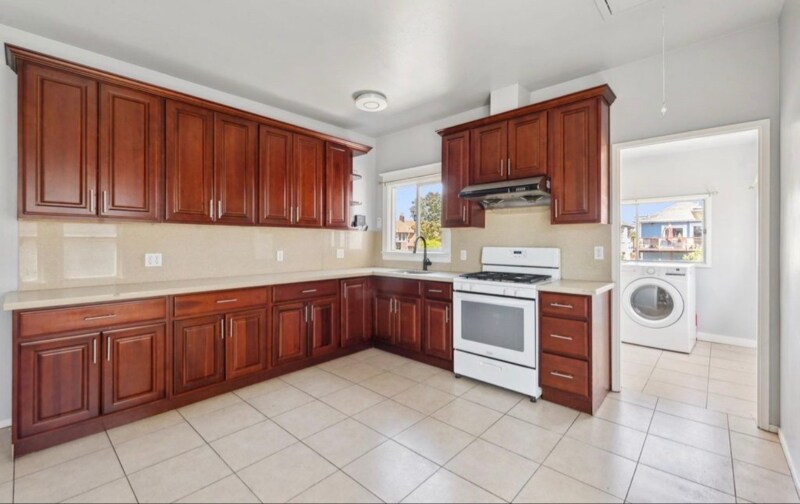 Building Photo - 1810 Adeline St