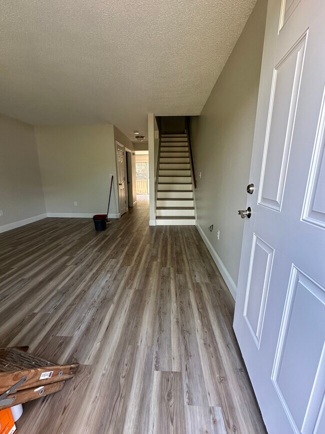 Building Photo - 45 Baxter Woods Trl