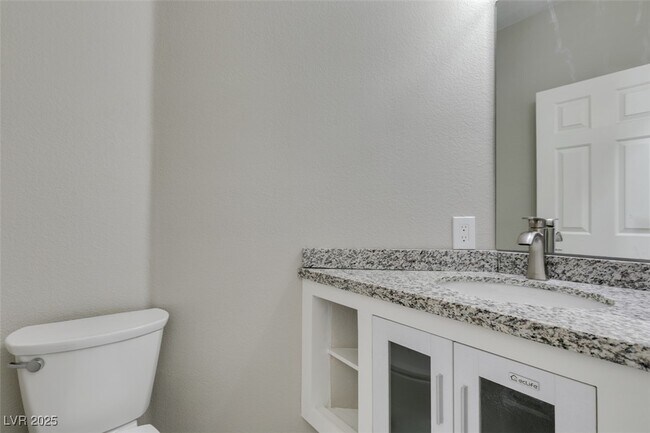 Building Photo - 2452 Silver Blossom Ln
