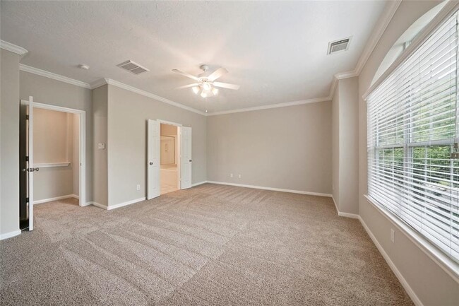 Building Photo - 130 W Burberry Cir