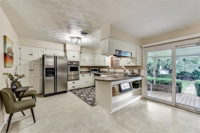 Building Photo - 8539 Bretshire Dr