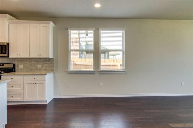 Building Photo - 11716 Selkirk Dr