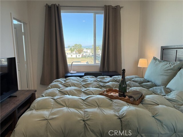 Building Photo - 243 S Sand Palm Dr