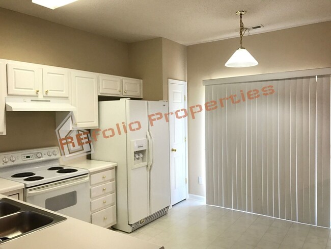 Building Photo - Fresh Paint is Scheduled! Lovely 3 Bedroom...