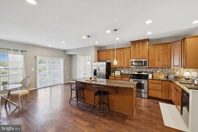Building Photo - 3103 Alliance Ct