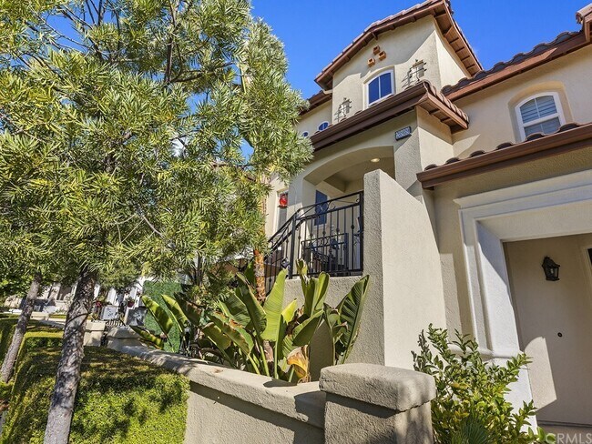 Building Photo - 28989 Frankfort Ln