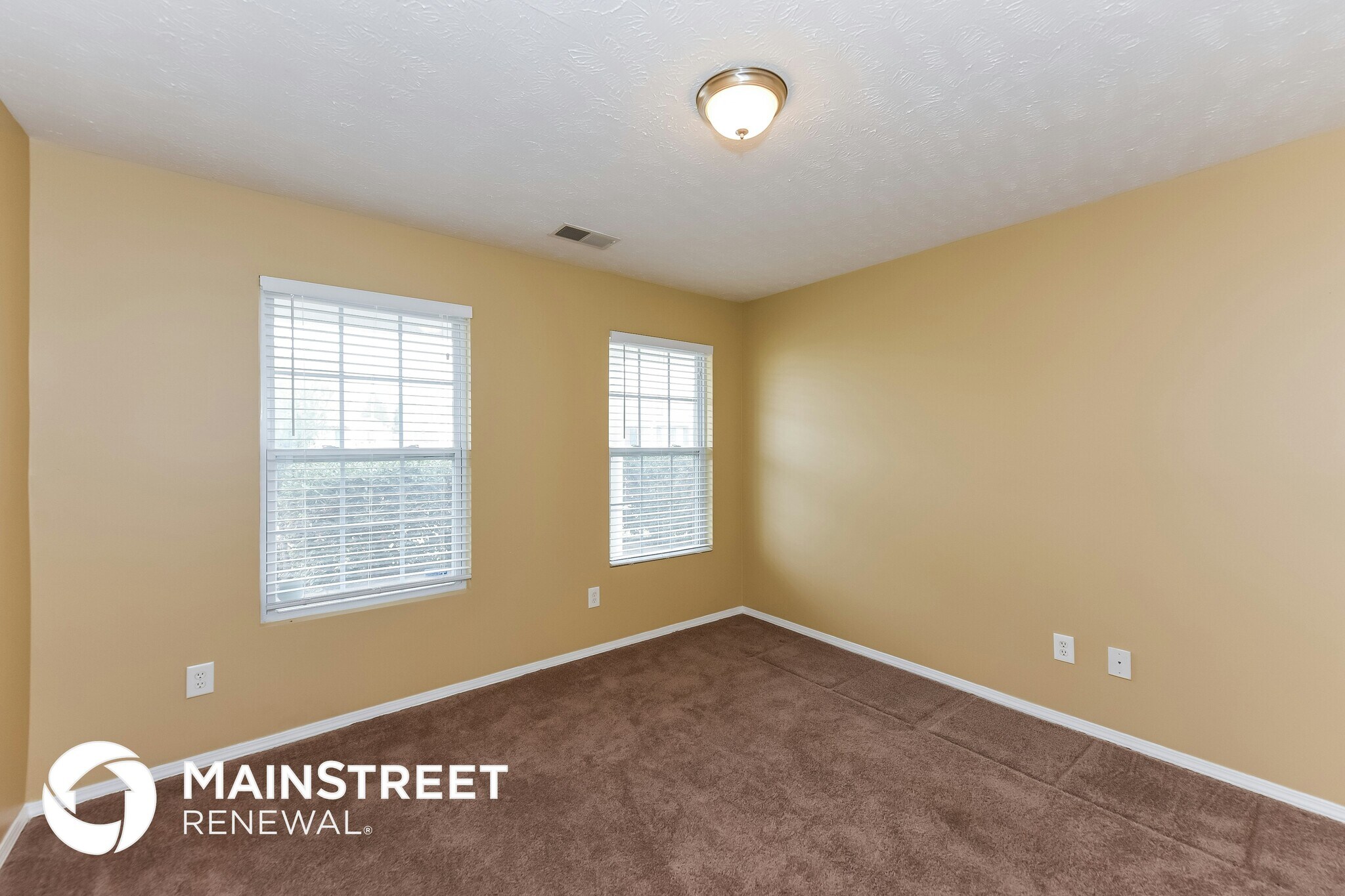 Building Photo - 3249 Woodpoint Dr