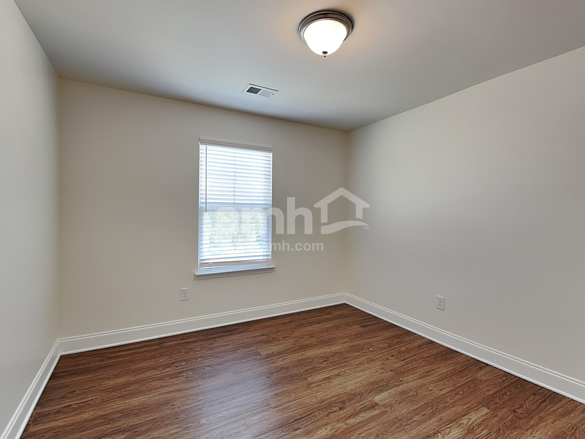 Building Photo - 4905 Canyon Creek Way