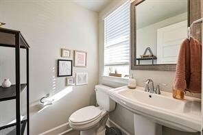 Building Photo - 2028 Barbette St