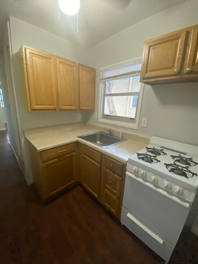 Building Photo - 3723 Morton Ave