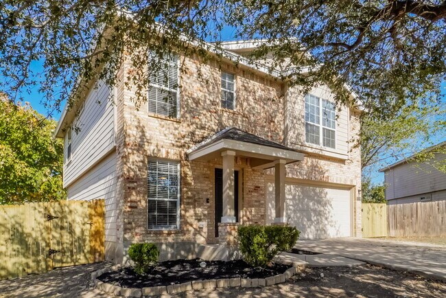 Building Photo - 207 Riders Walk