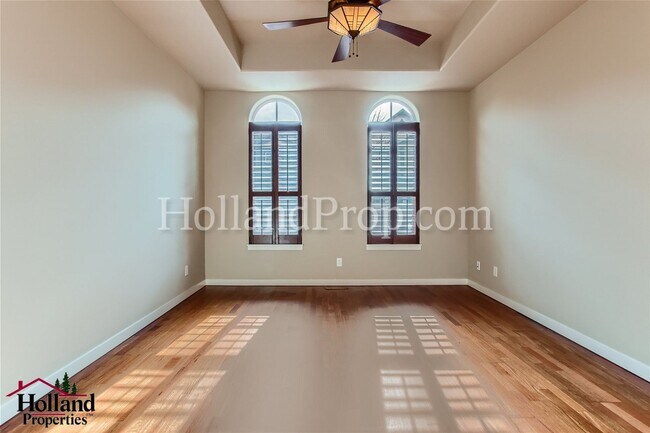 Building Photo - Stunning 3-Bedroom Home in Desirable Orenco Station Community!