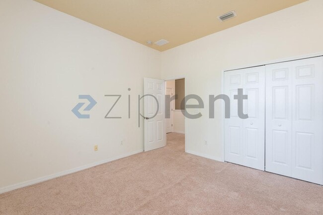 Building Photo - 7569 Tamarind Ave