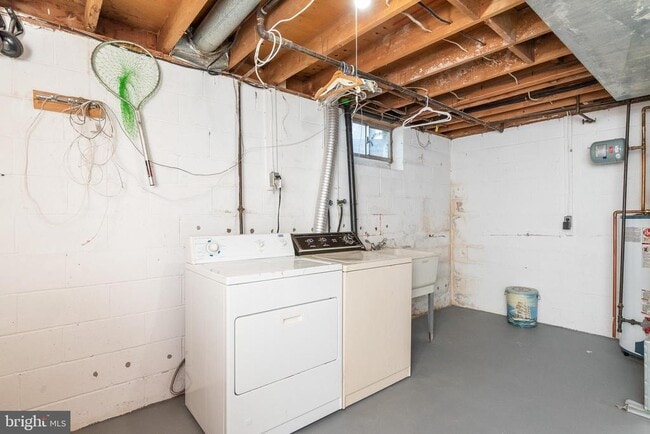 Building Photo - 37 Cardor Ct