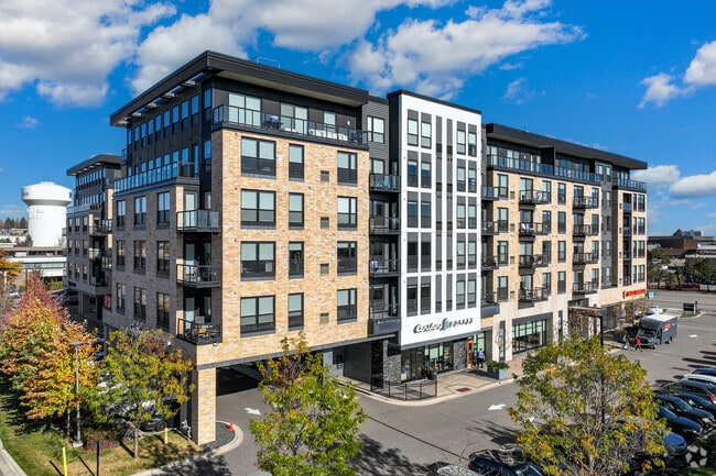 Building Photo - Residences at 1700