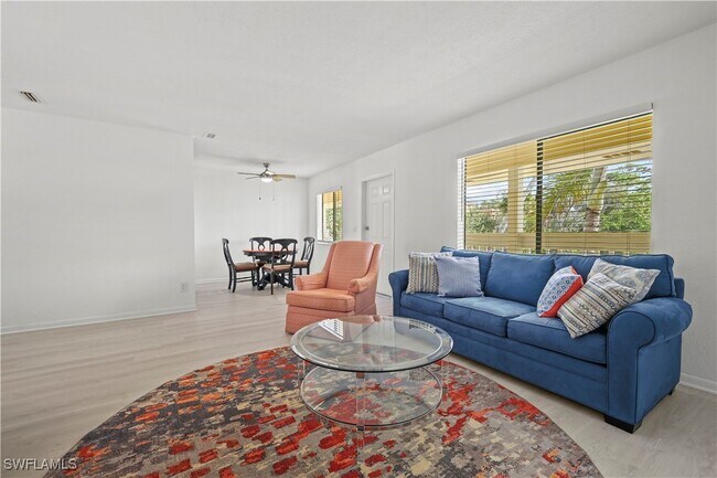 Building Photo - 4607 Bayshore Dr