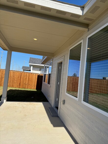 Building Photo - 14809 Bandana Rd