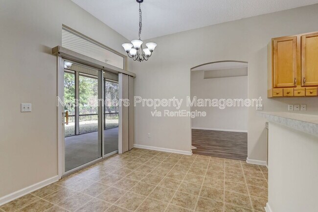 Building Photo - 749 Grand Parke Dr