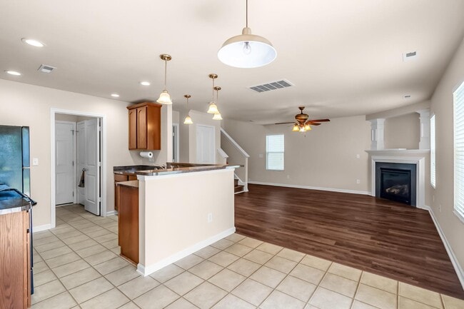 Building Photo - 2937 Westbury Ct