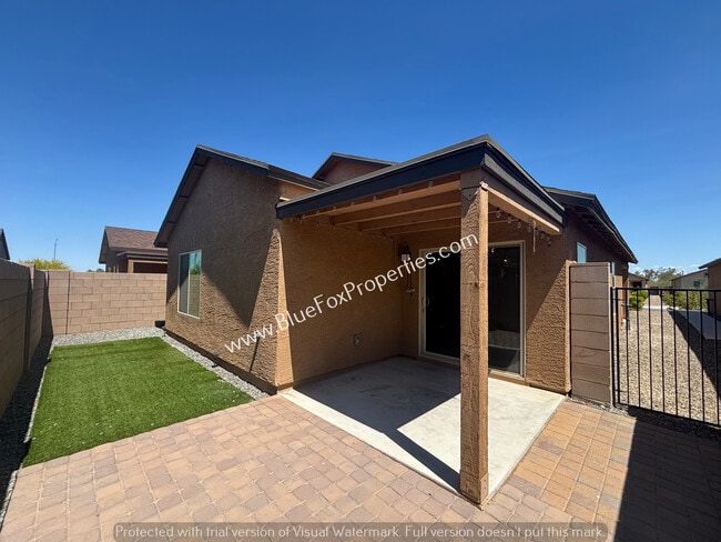 Building Photo - 98 E Mnr Vw Rd