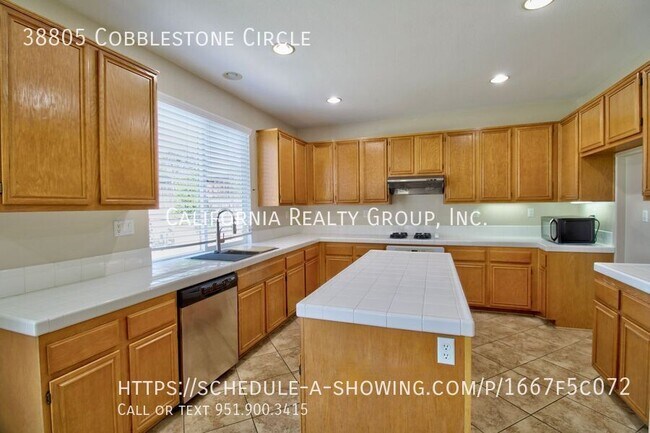 Building Photo - 38805 Cobblestone Cir