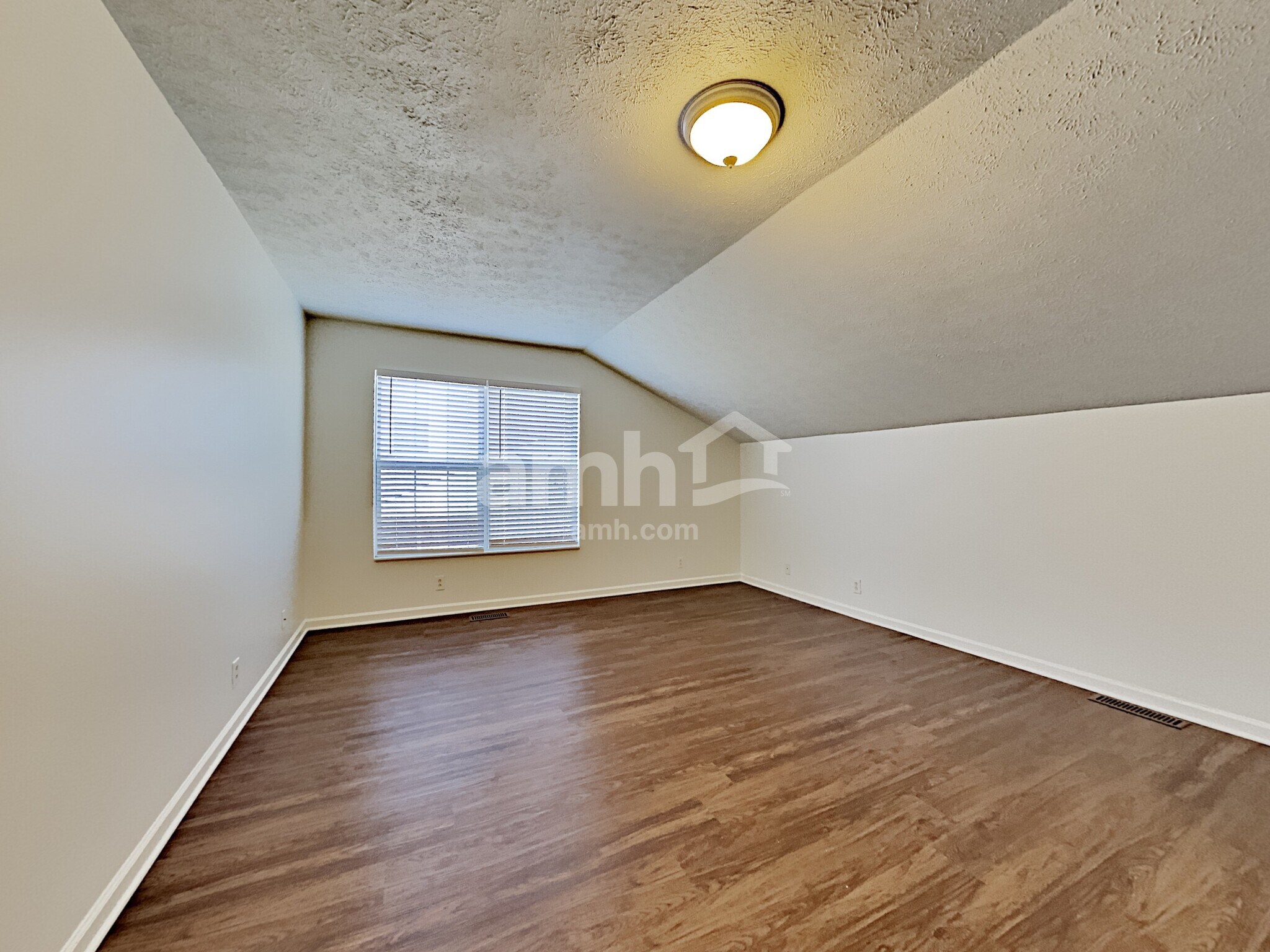 Building Photo - 2498 Port Kembla Dr