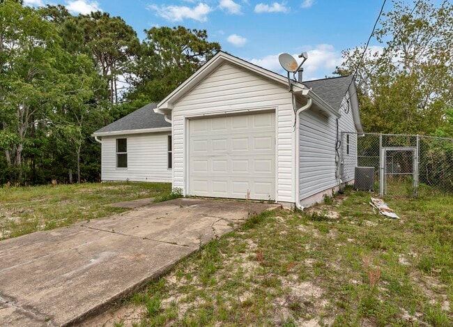 Building Photo - 503 Aleta Ave