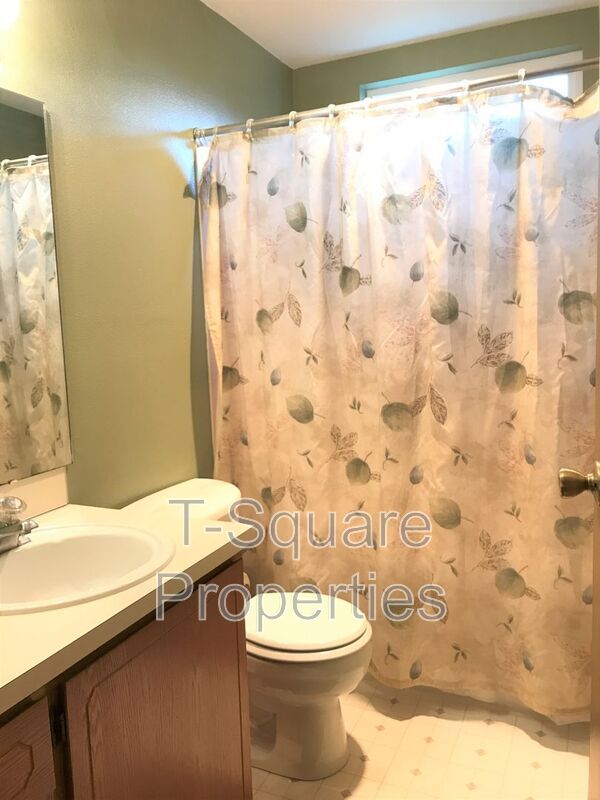 Building Photo - 14616 57th Dr SE