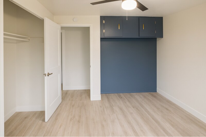 Building Photo - 346 NW Dory Dr